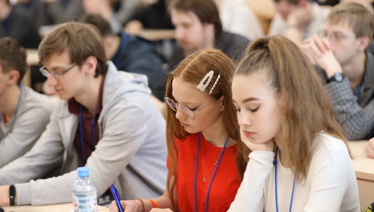 Опрос прошли более 14 тысяч учащихся 143 вузов. Фото: Илья Сафаров.